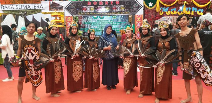 Partisipasi Fakultas Pertanian pada Parade Budaya Nusantara